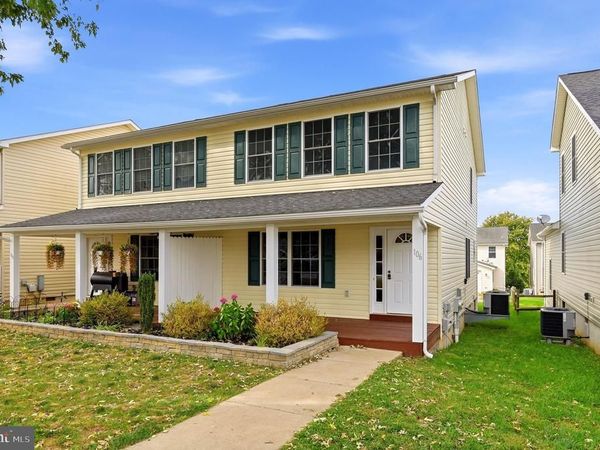 106 CENTER STREET, CHARLES TOWN, WV 25414