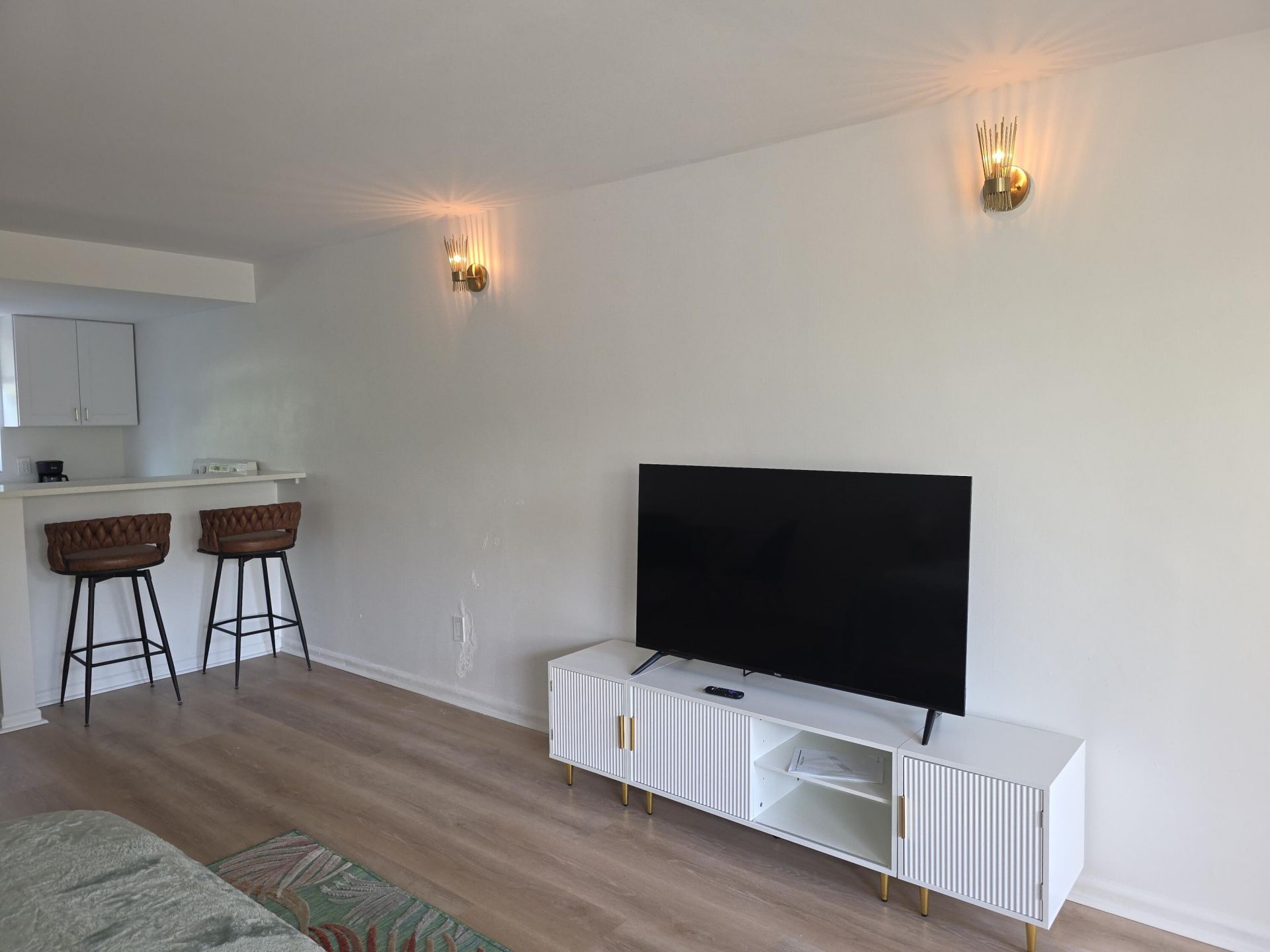 911 N Federal Highway, Unit 102, Lake Worth Beach, FL 33460 Photo