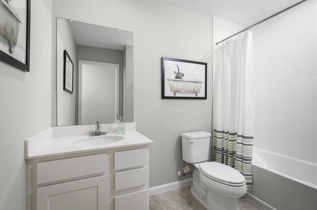160 Savannah Lakes Boulevard, Fort Pierce, FL 34982 Photo