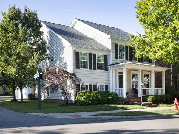 8081 Chatham Green Drive, New Albany, OH 43054
