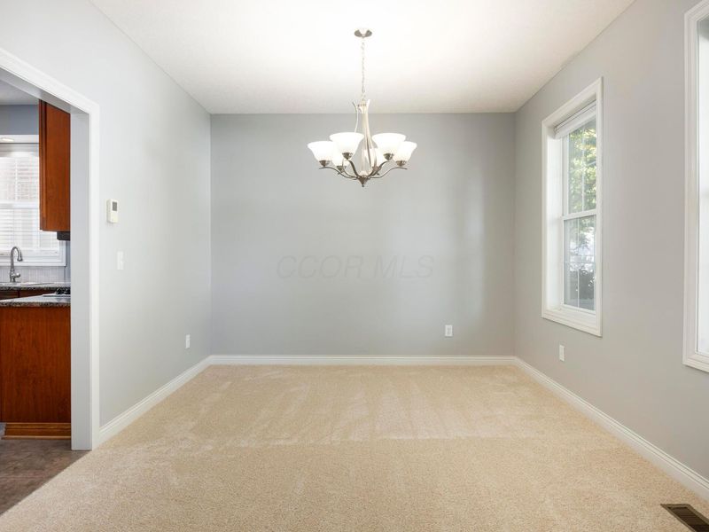 8081 Chatham Green Drive, New Albany, OH 43054 Photo 15
