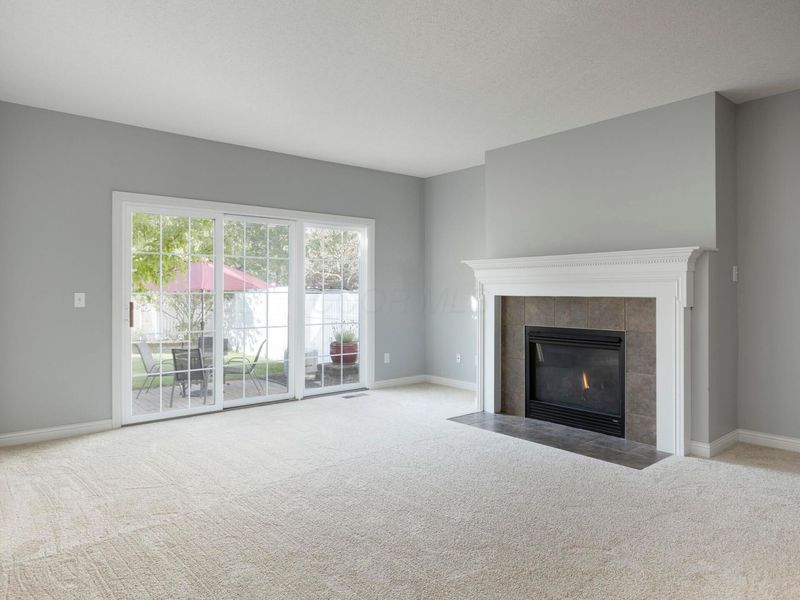 8081 Chatham Green Drive, New Albany, OH 43054 Photo 5