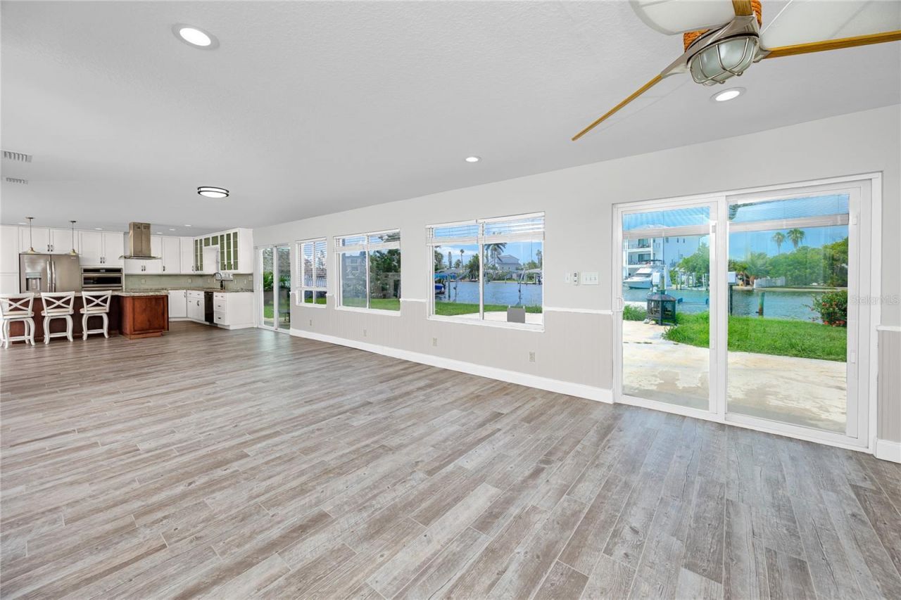 600 Normandy Road, Madeira Beach, FL 33708 Photo