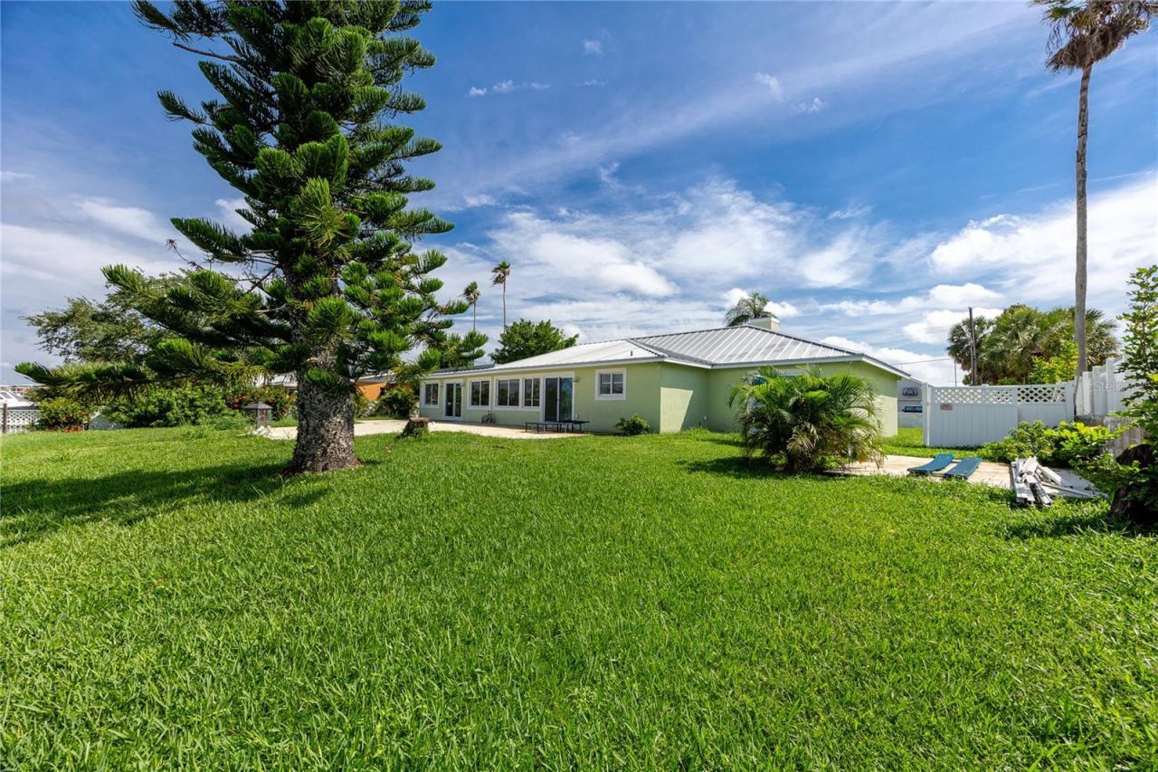 600 Normandy Road, Madeira Beach, FL 33708 Photo