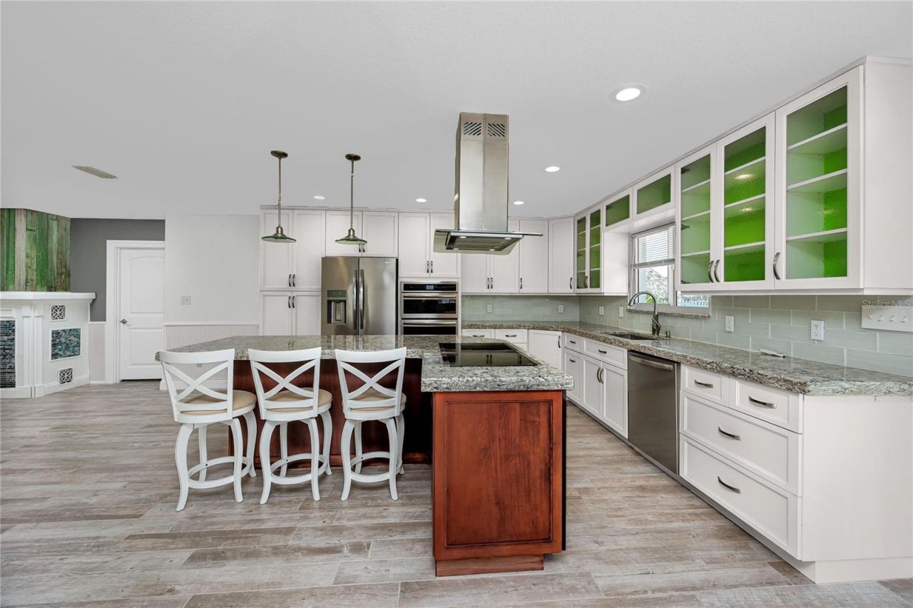 600 Normandy Road, Madeira Beach, FL 33708 Photo