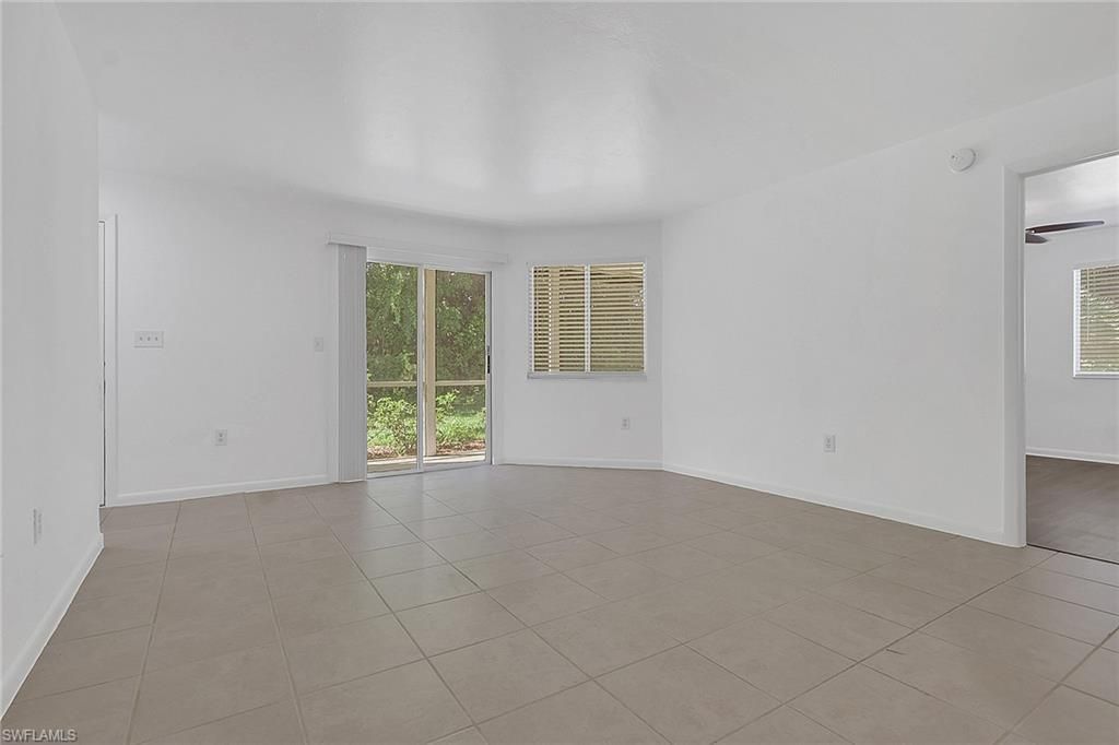 3180 Seasons Way , Unit 916, Estero, FL 33928 Photo