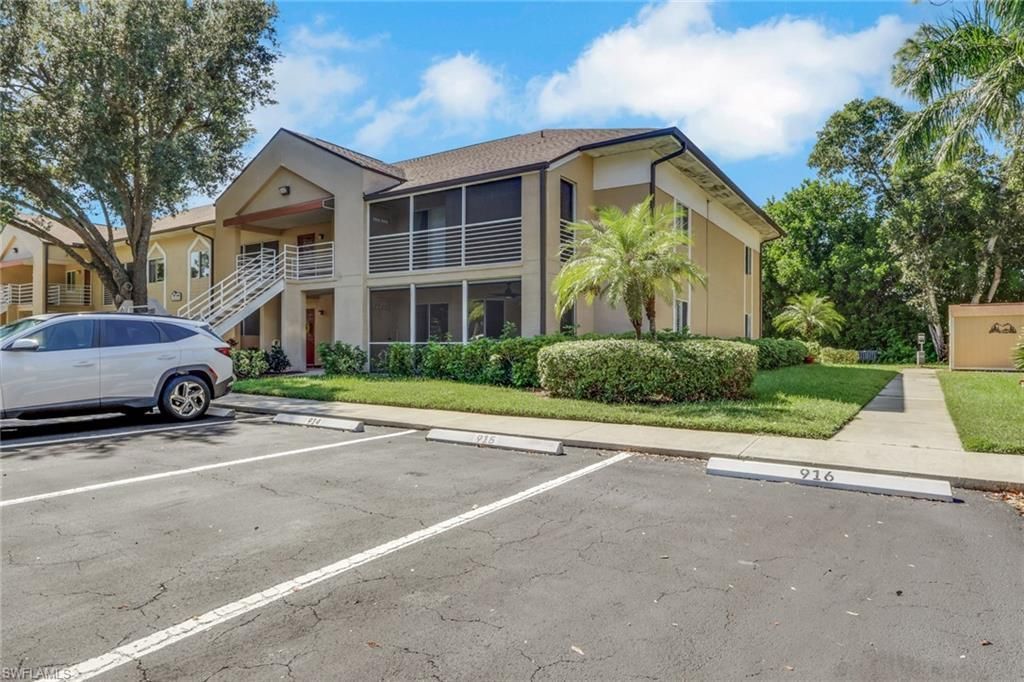 3180 Seasons Way , Unit 916, Estero, FL 33928 Photo