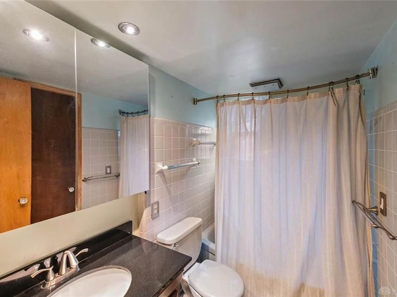 7844 Monterey Avenue, Cincinnati, OH 45236 Photo 10