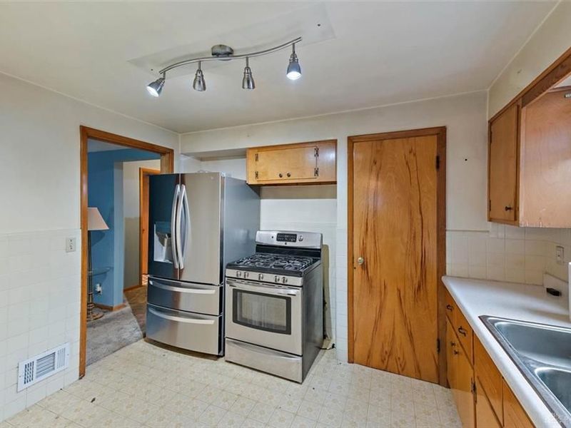7844 Monterey Avenue, Cincinnati, OH 45236 Photo 8