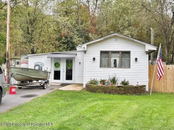 206 Wyalusing Street, Old Forge, PA 18518