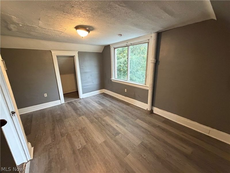 12203 Farringdon Avenue, Cleveland, OH 44105 Photo 11