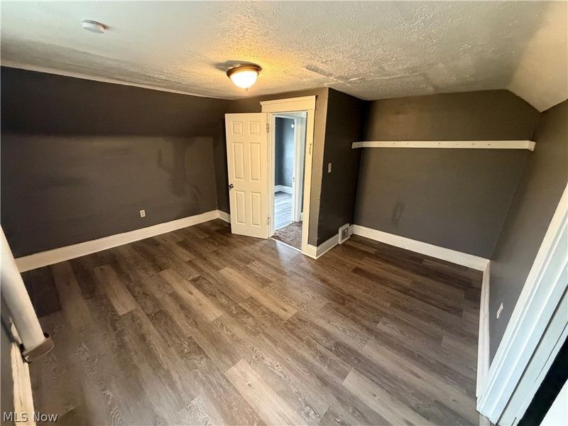 12203 Farringdon Avenue, Cleveland, OH 44105 Photo 12