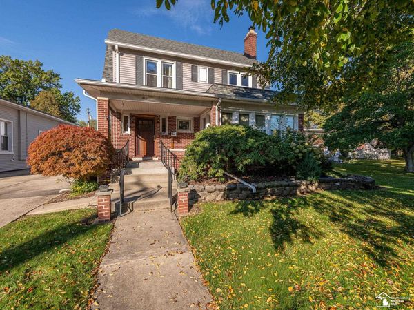 312 W Elm Avenue, Monroe, MI 48162