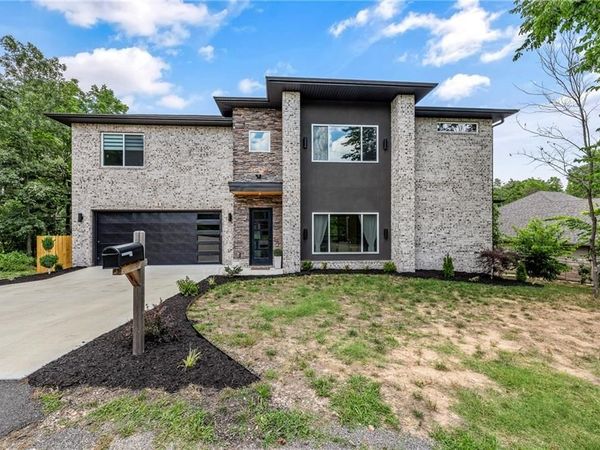 3 Reba Lane , Bella Vista, AR 72715
