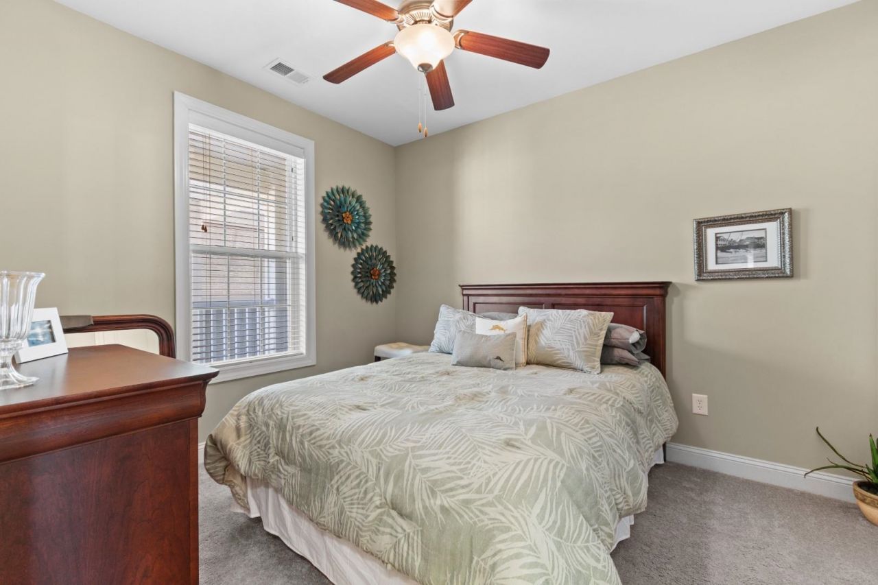 82 Mingo Dr. Photo 15