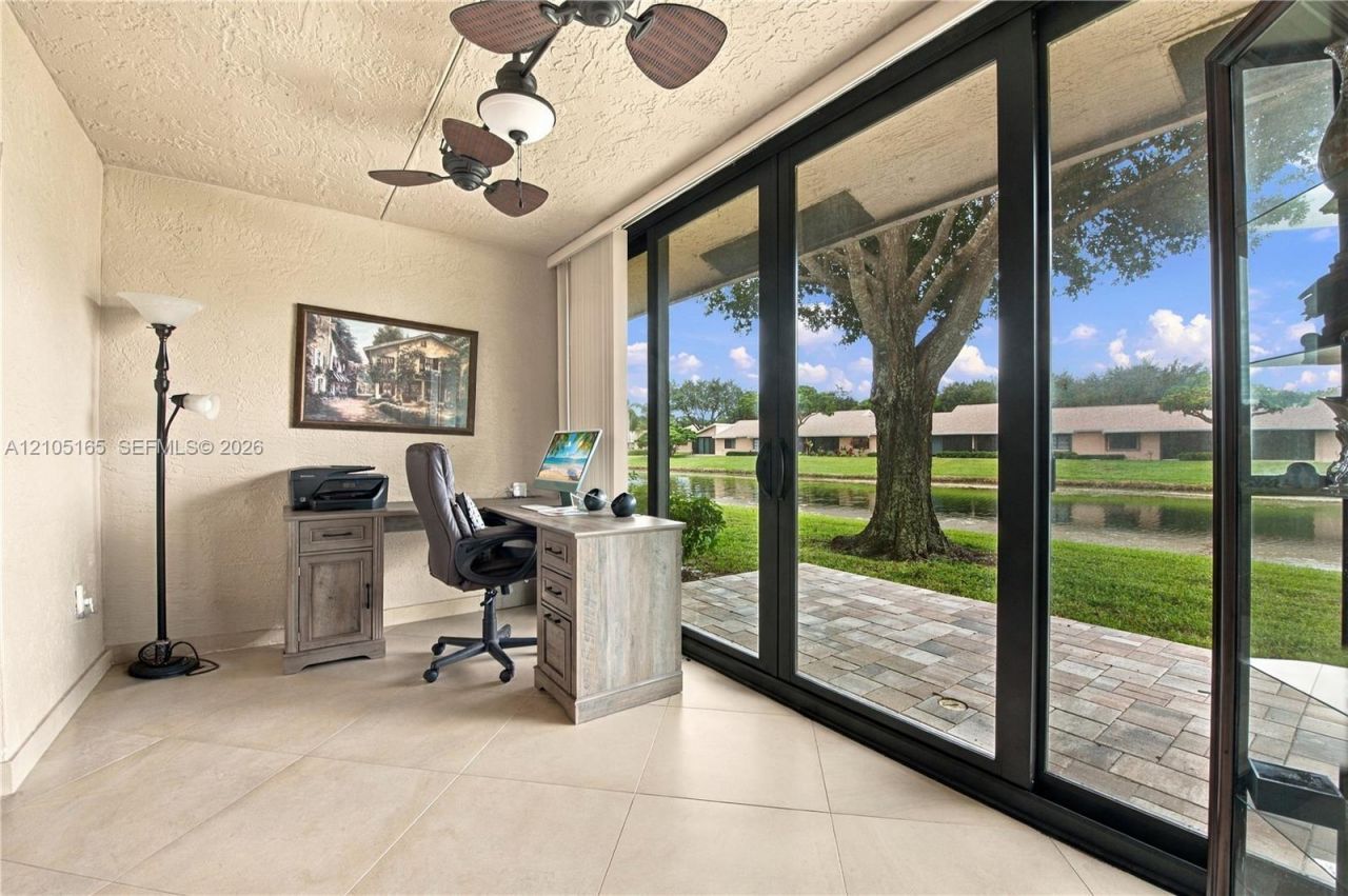 8306 Springlake Dr , Unit 8306, Boca Raton, FL 33496 Photo
