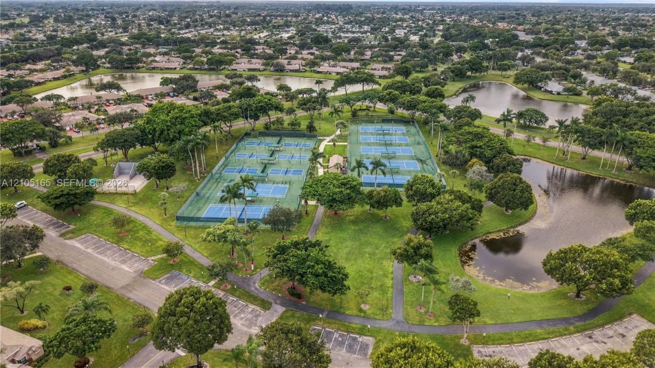 8306 Springlake Dr , Unit 8306, Boca Raton, FL 33496 Photo