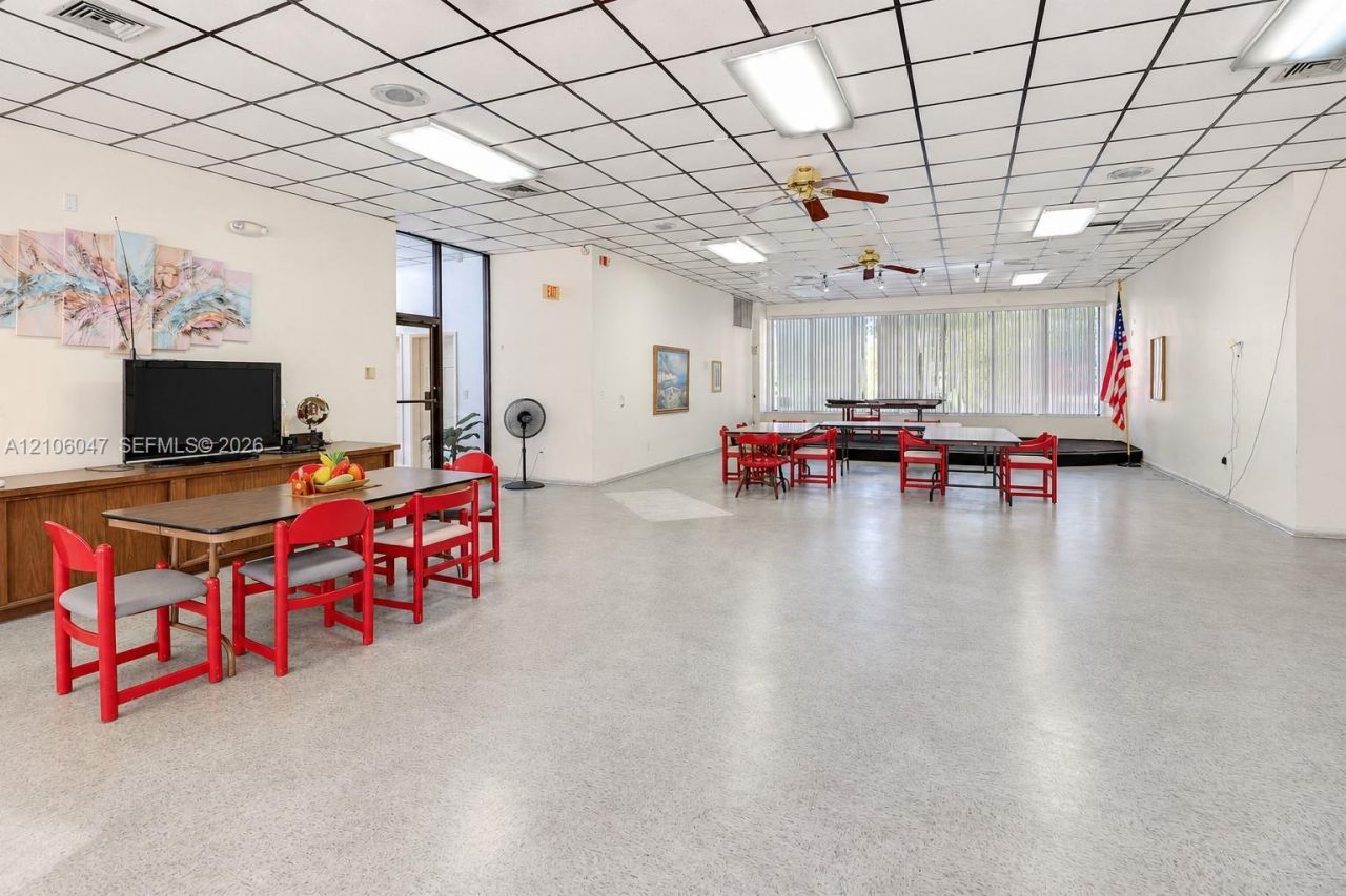 11905 NE 2nd Ave , Unit C301, North Miami, FL 33161 Photo