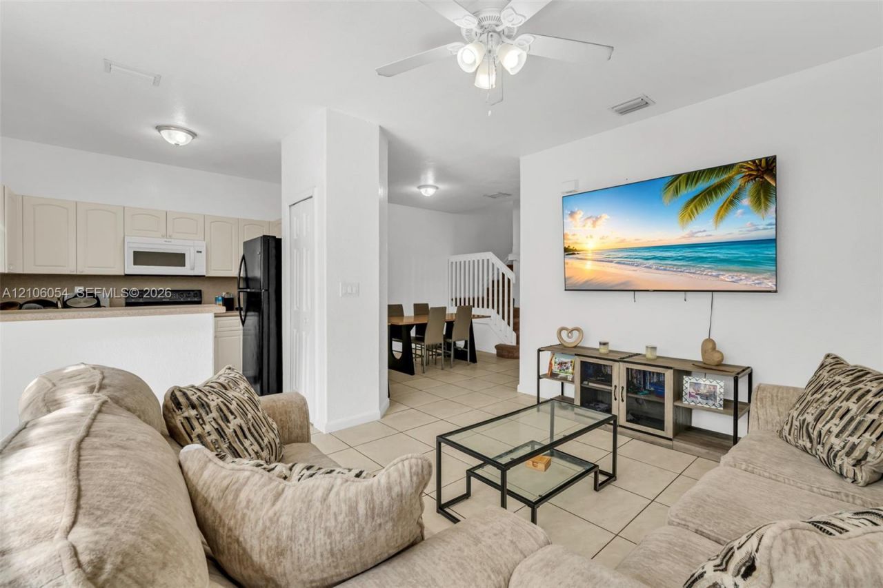 1406 SE 26th Ct, Unit 311, Homestead, FL 33035 Photo