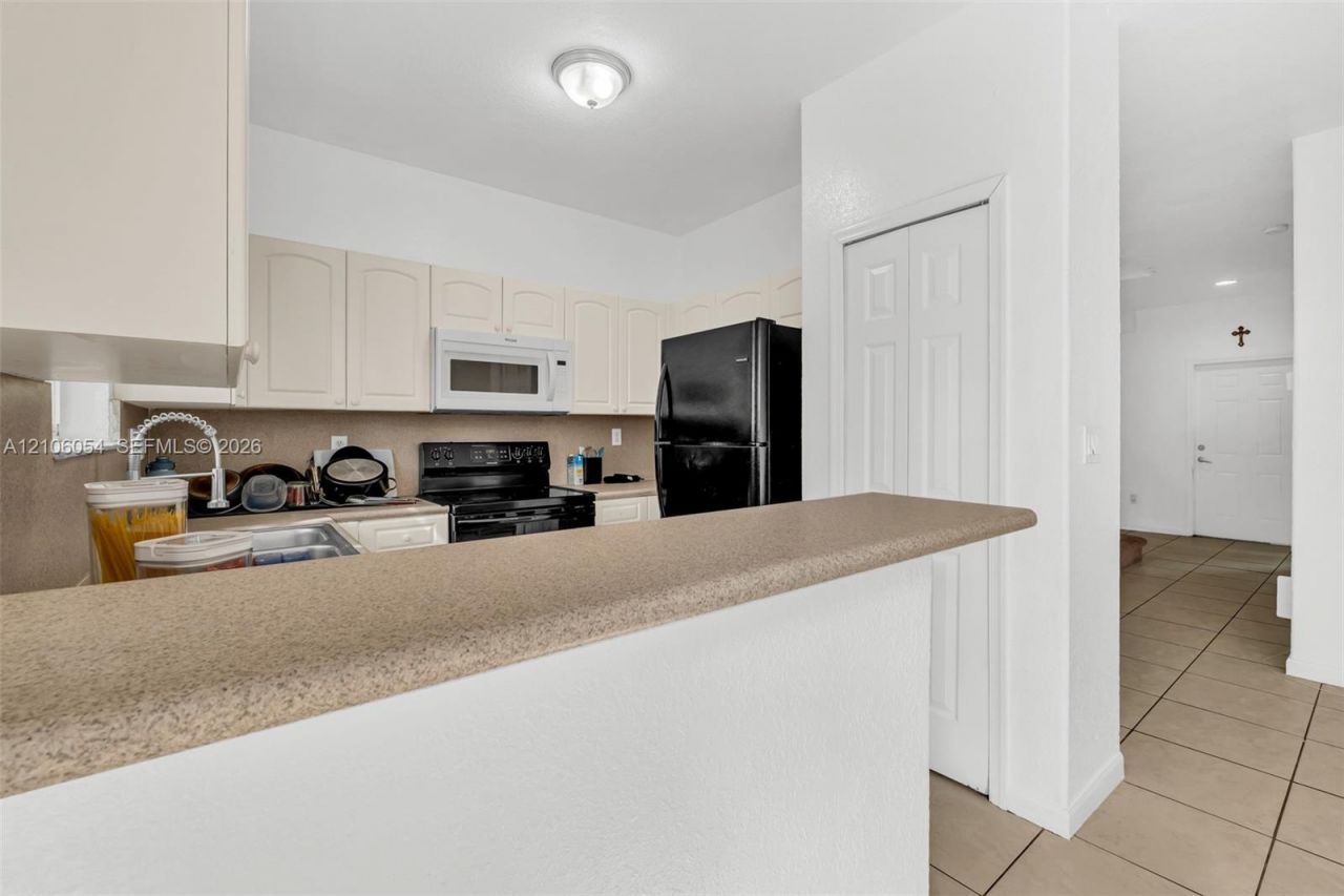 1406 SE 26th Ct, Unit 311, Homestead, FL 33035 Photo