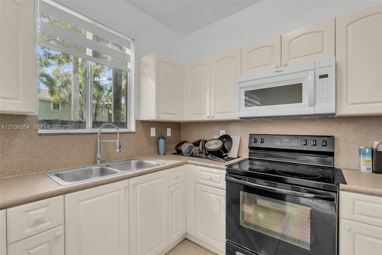 1406 SE 26th Ct, Unit 311, Homestead, FL 33035 Photo
