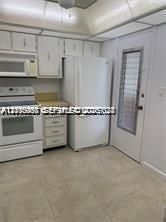 410 NW 68th Ave, Unit 307, Plantation, FL 33317 Photo