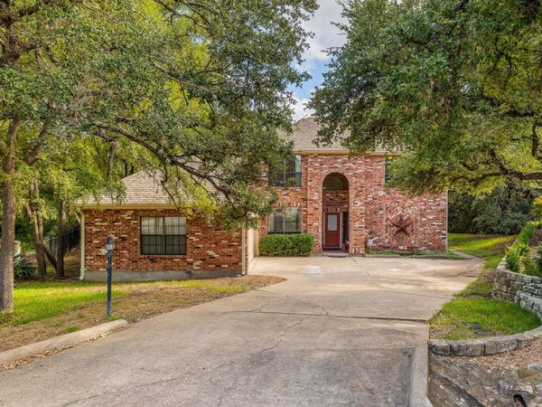 118 Deerfield CV, Lakeway, TX 78734
