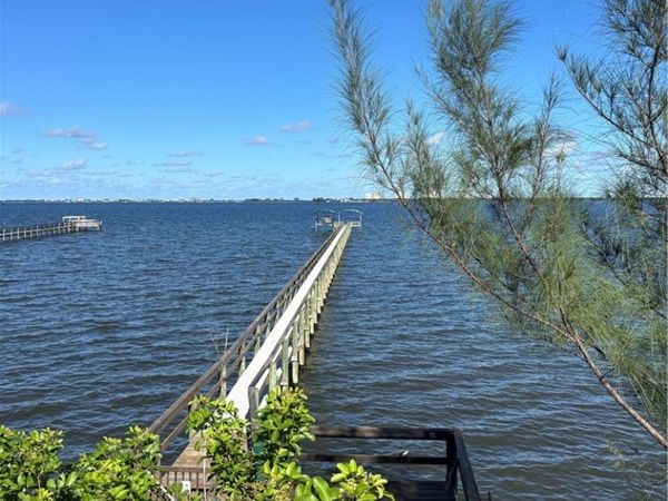11995 S Indian River Drive , Jensen Beach, FL 34957
