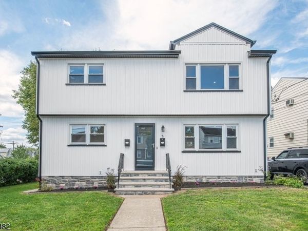 5 Underhill Ct, Nutley, NJ 07110