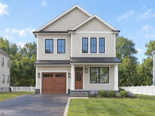 10 Weston Ave, Chatham, NJ 07928