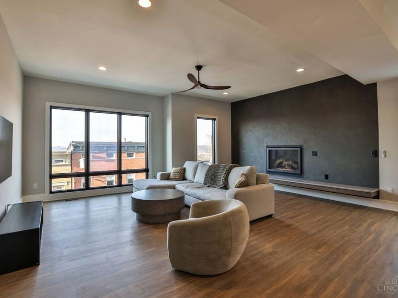 128 Goethe Street, Cincinnati, OH 45202 Photo 6