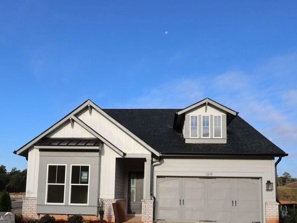 1319 Autumn Lake Drive SW, Gainesville, GA 30504