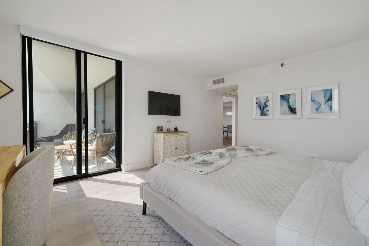 2697 N Ocean, Unit F-403, Boca Raton, FL 33431 Photo