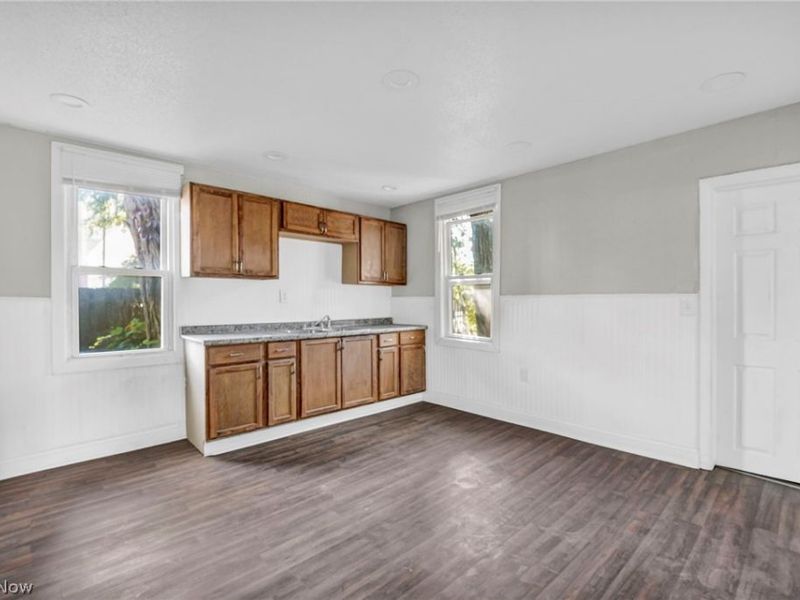 9610 Edmunds Avenue, Cleveland, OH 44106 Photo 6