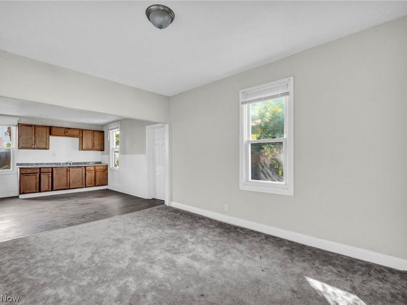 9610 Edmunds Avenue, Cleveland, OH 44106 Photo 7