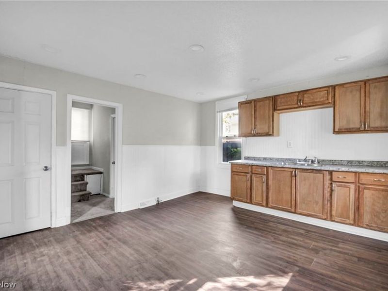 9610 Edmunds Avenue, Cleveland, OH 44106 Photo 9