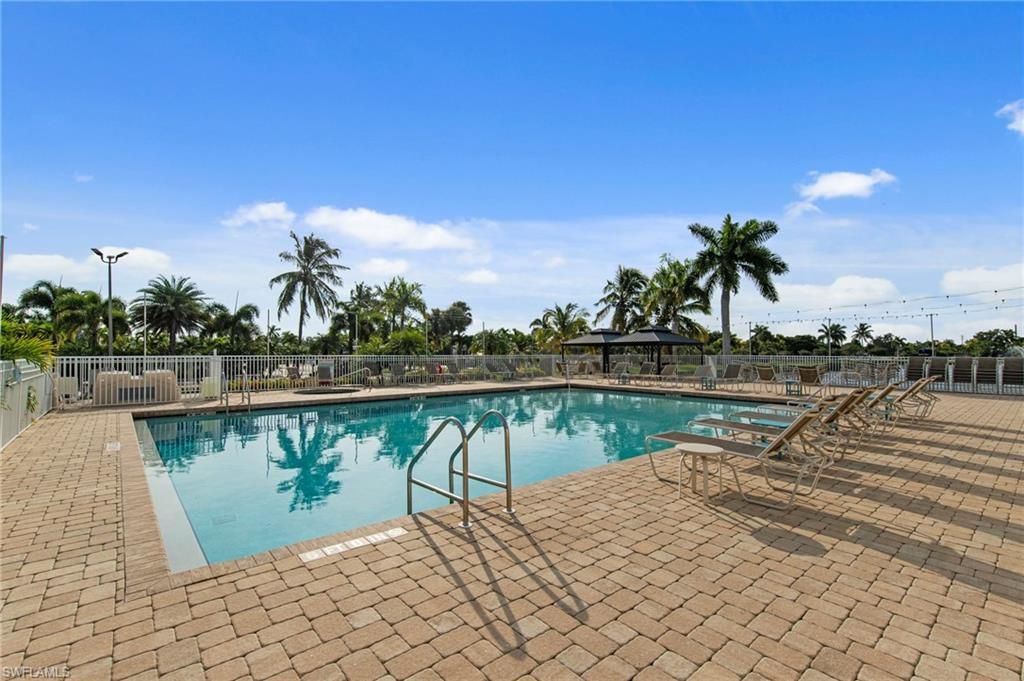 117 Pavillion Dr , Fort Myers Beach, FL 33931 Photo