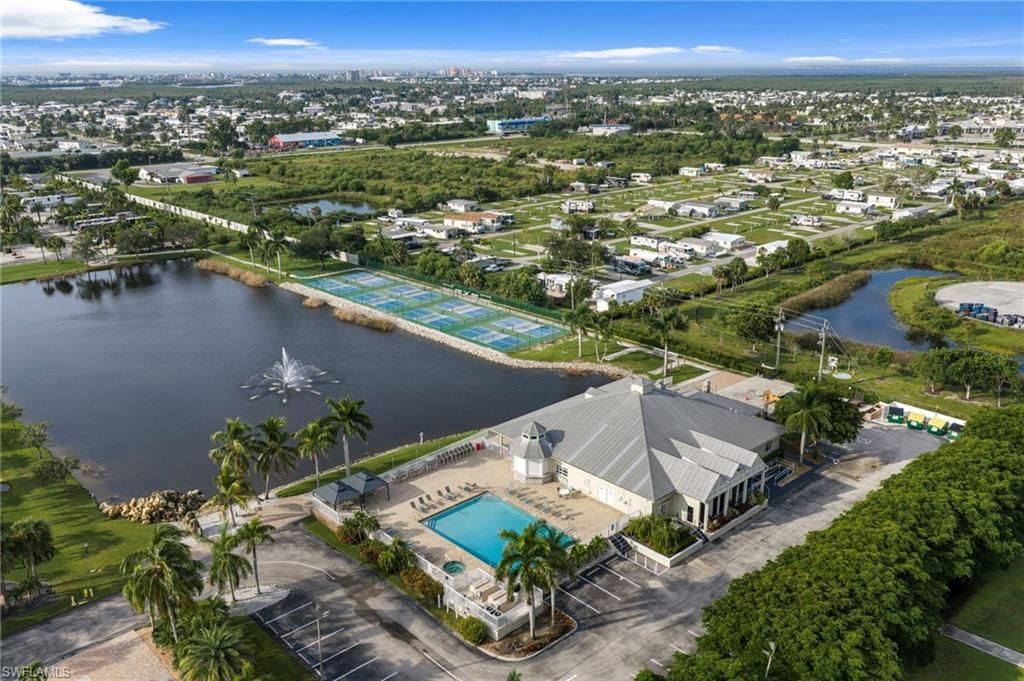 117 Pavillion Dr , Fort Myers Beach, FL 33931 Photo