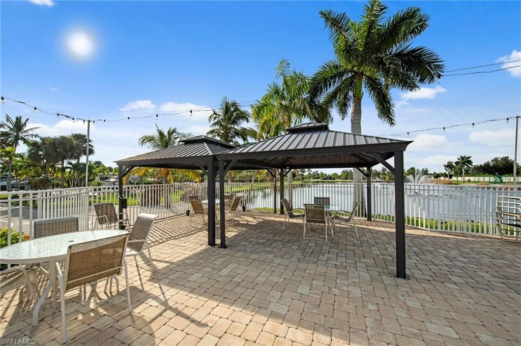 117 Pavillion Dr , Fort Myers Beach, FL 33931 Photo