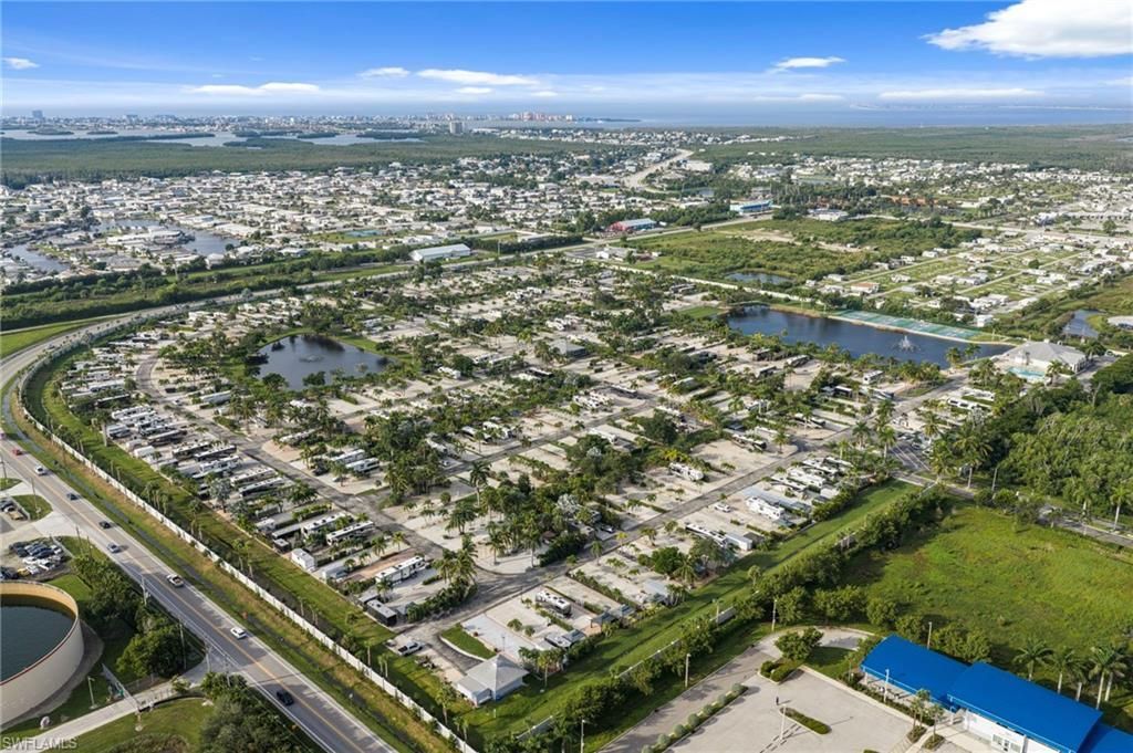 117 Pavillion Dr , Fort Myers Beach, FL 33931 Photo