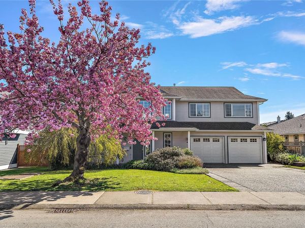 10347 Bowerbank Rd W, Sidney, BC V8L 3L6