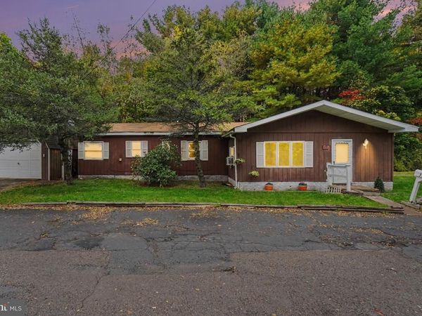 37 BACK STREET, MAHANOY CITY, PA 17948