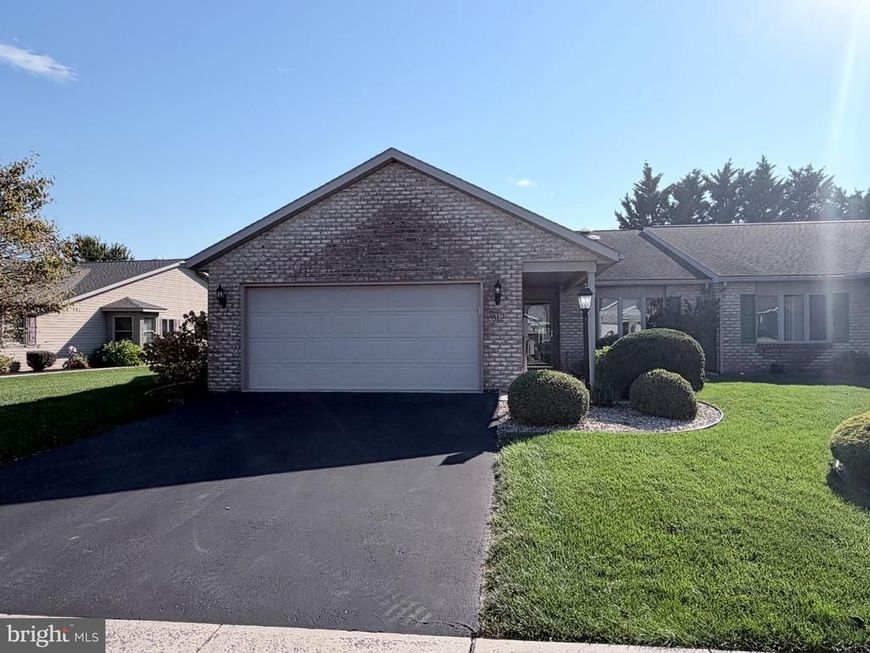 312 Sunbrook Drive, Chambersburg, PA 17201 Main Photo