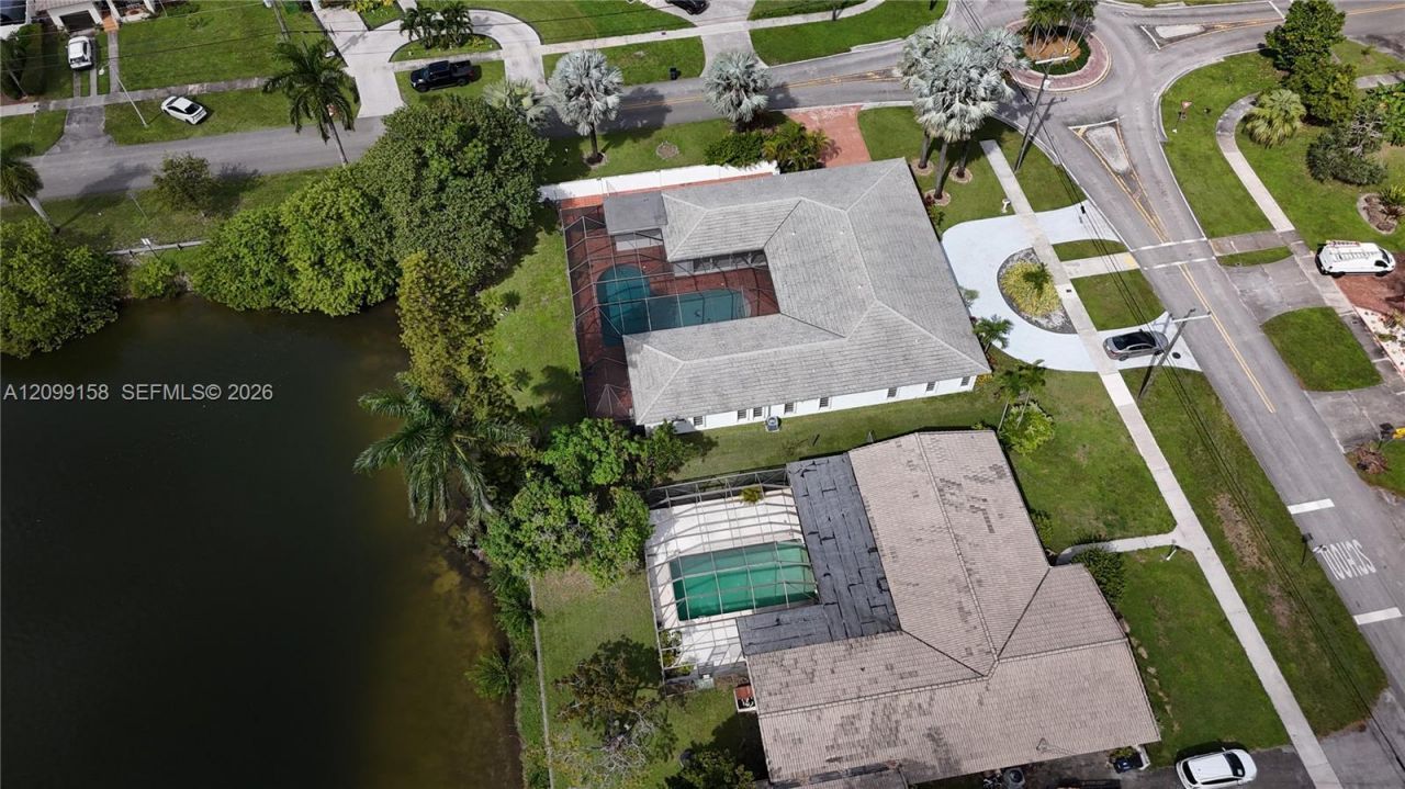 1490 Lenape Dr , Miami Springs, FL 33166 Photo