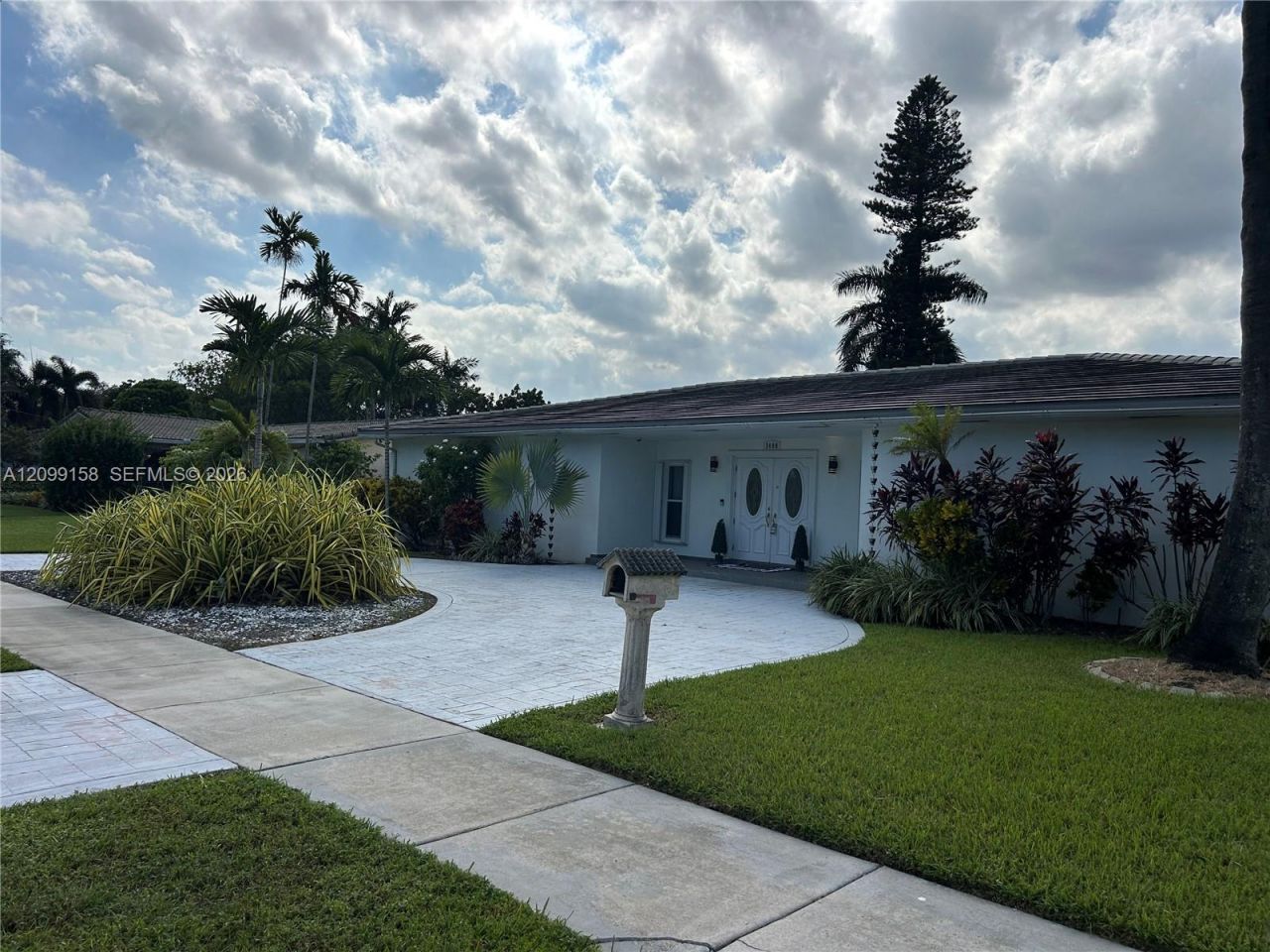 1490 Lenape Dr , Miami Springs, FL 33166 Photo
