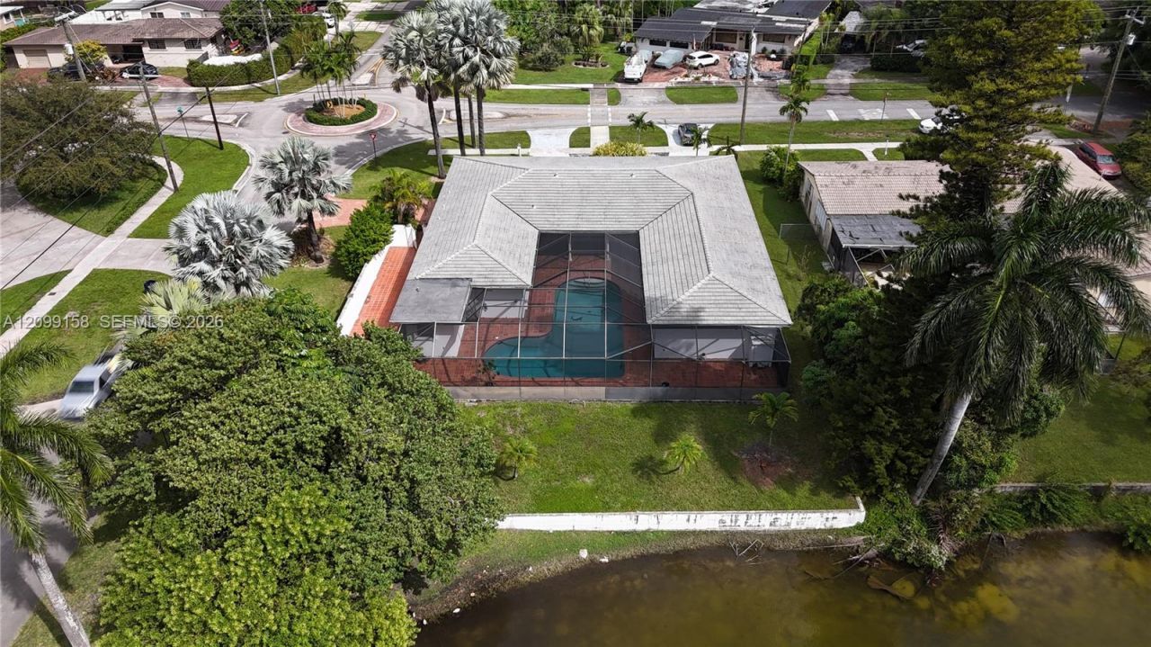 1490 Lenape Dr , Miami Springs, FL 33166 Photo
