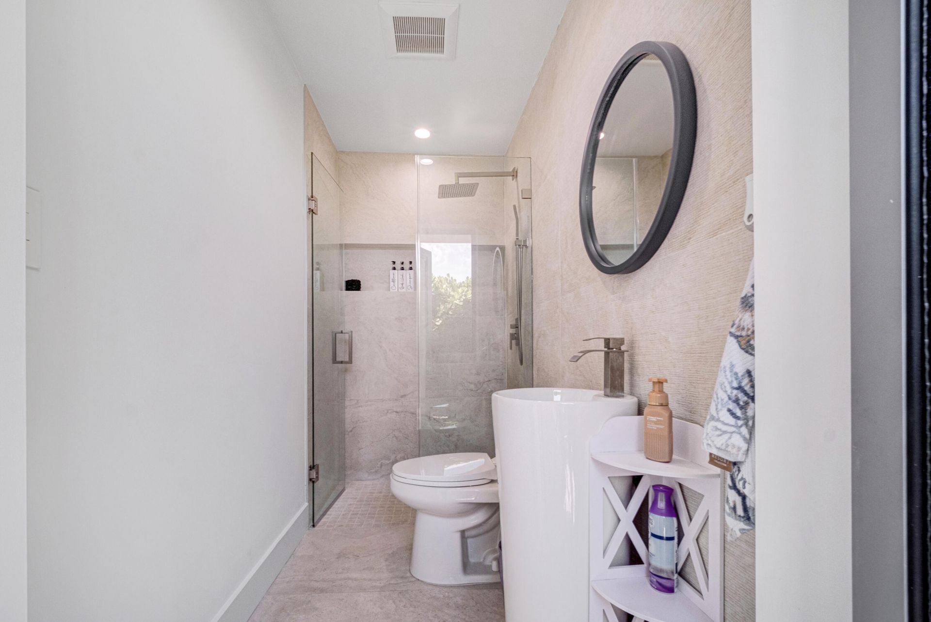 164 W Avenue C, Key Largo, FL 33037 Photo