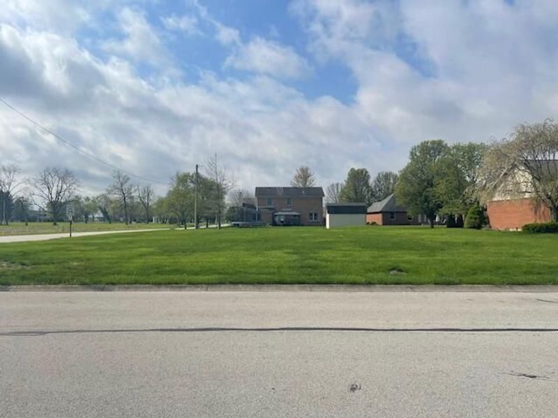 2 Edgewood Drive, Arcanum, OH 45304 Photo 2