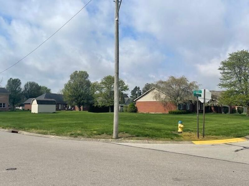 2 Edgewood Drive, Arcanum, OH 45304 Photo 3