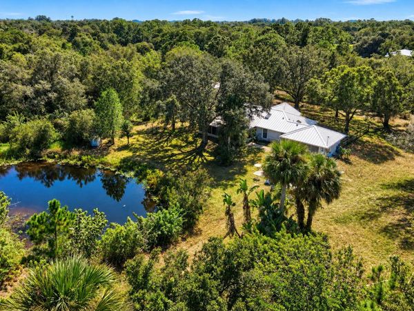 14325 101st Street, Fellsmere, FL 32948
